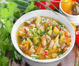 Sopa de vegetais (com frango)